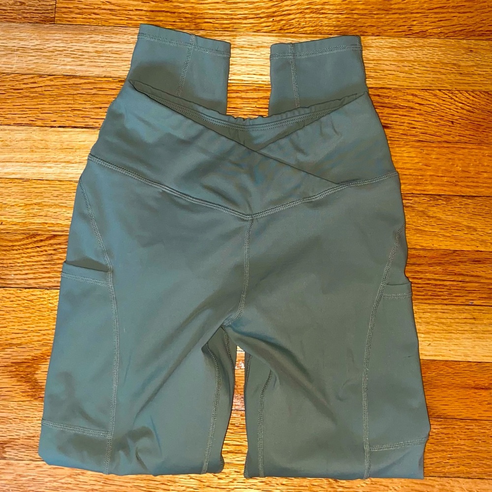 COPY - Olive green criss cross front. Scrunch booty leggings